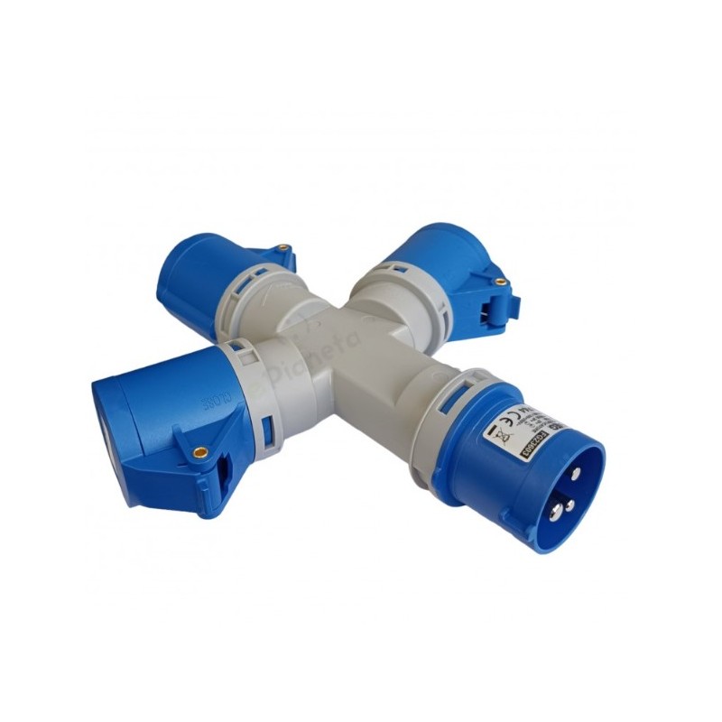 CASSETTA CON 3 PRESE CEE 220V IP44 CASSETTA CON 3 PRESE CEE 220V IP44