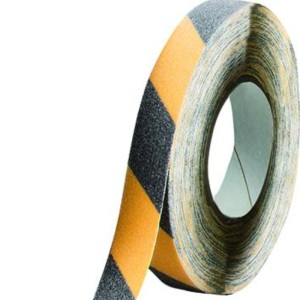 NASTRO ANTISCIVOLO ADESIVO GIALLO|NERO 18M H. 50 M